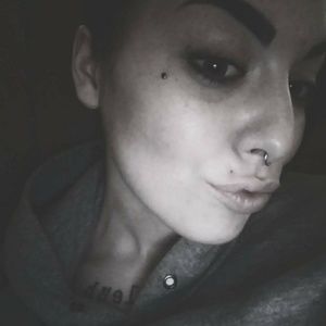 Meet your Posher, Abi